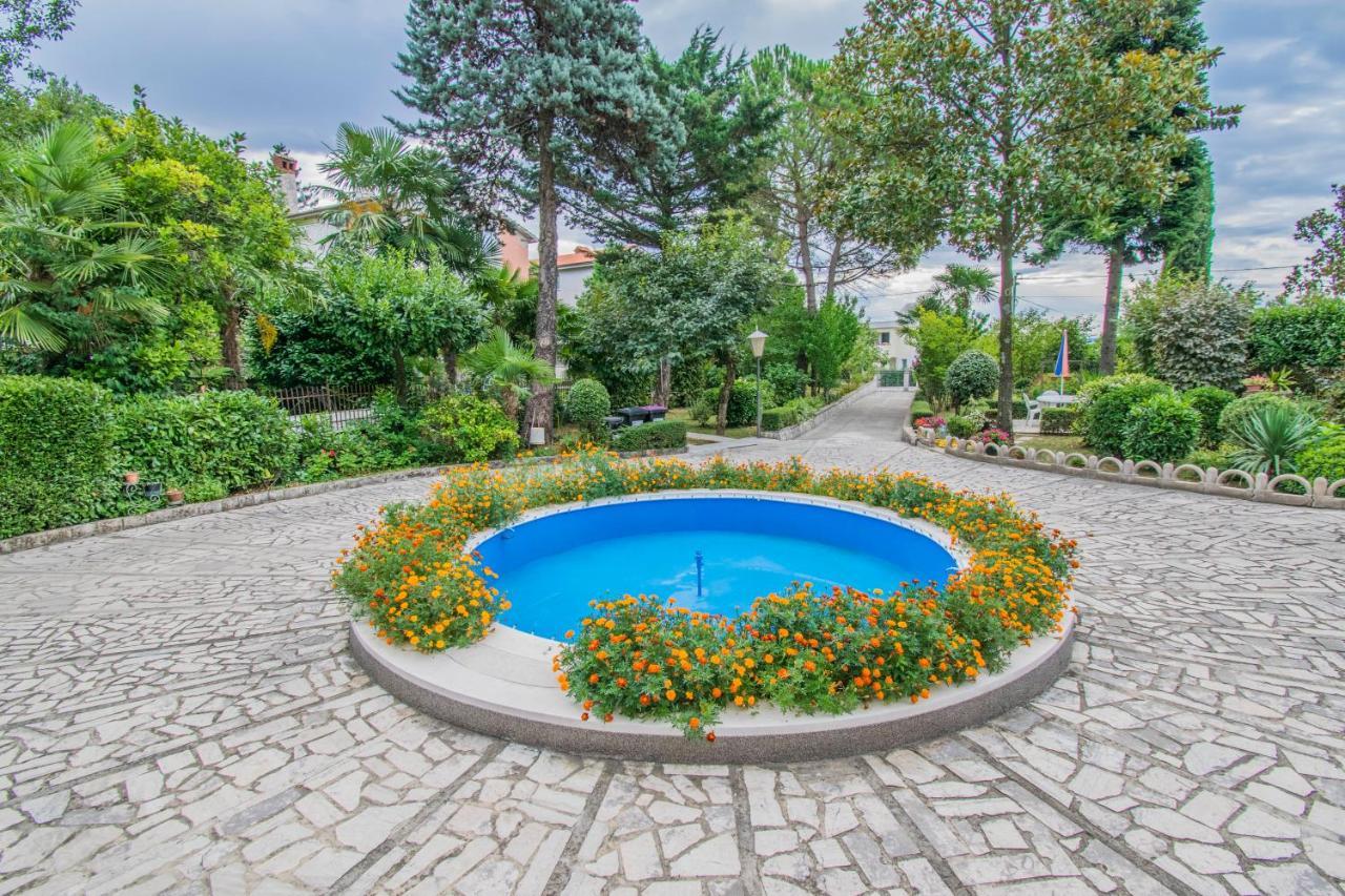 Apartments Anita Near Opatija With Private Parking ماتولي المظهر الخارجي الصورة