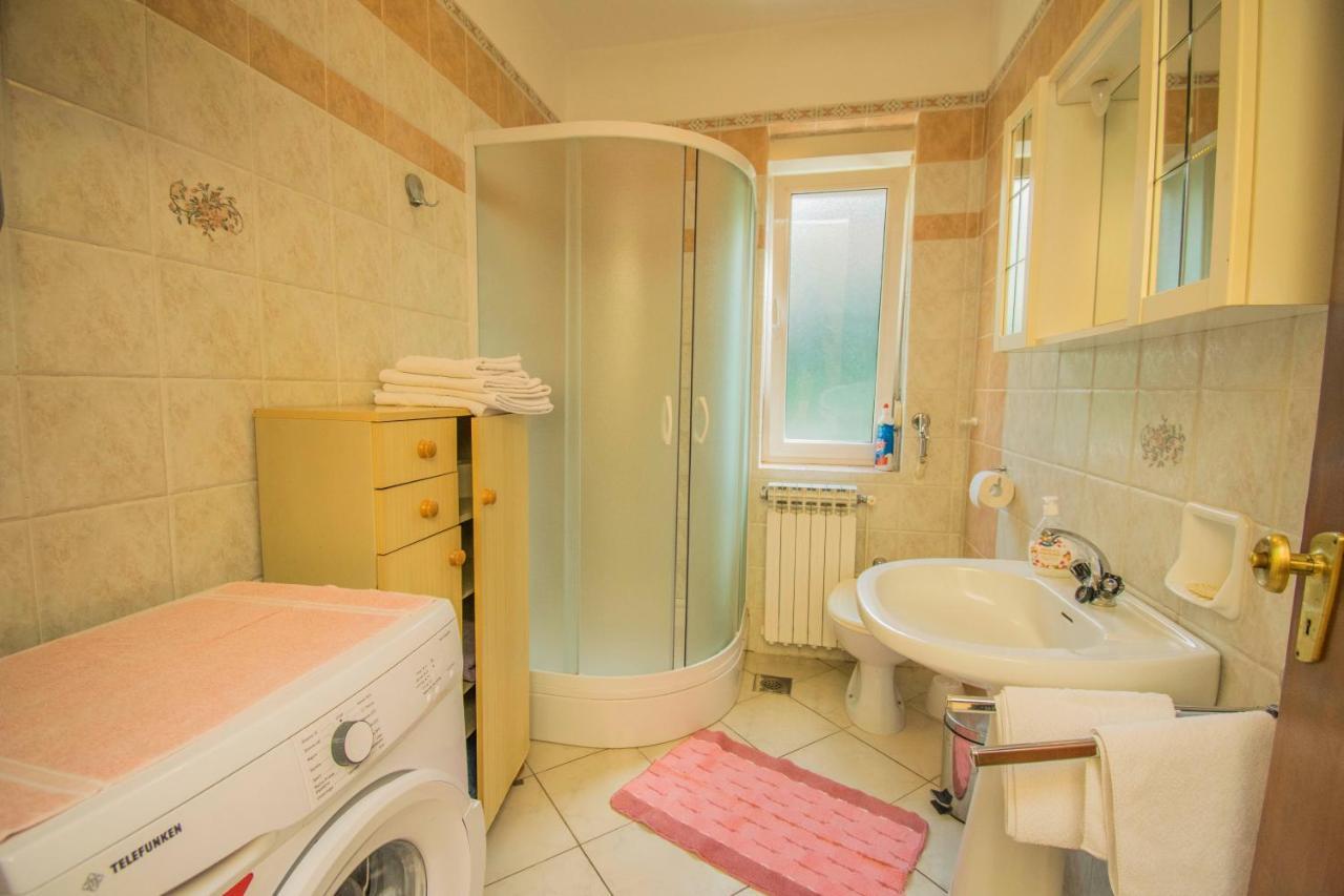 Apartments Anita Near Opatija With Private Parking ماتولي المظهر الخارجي الصورة