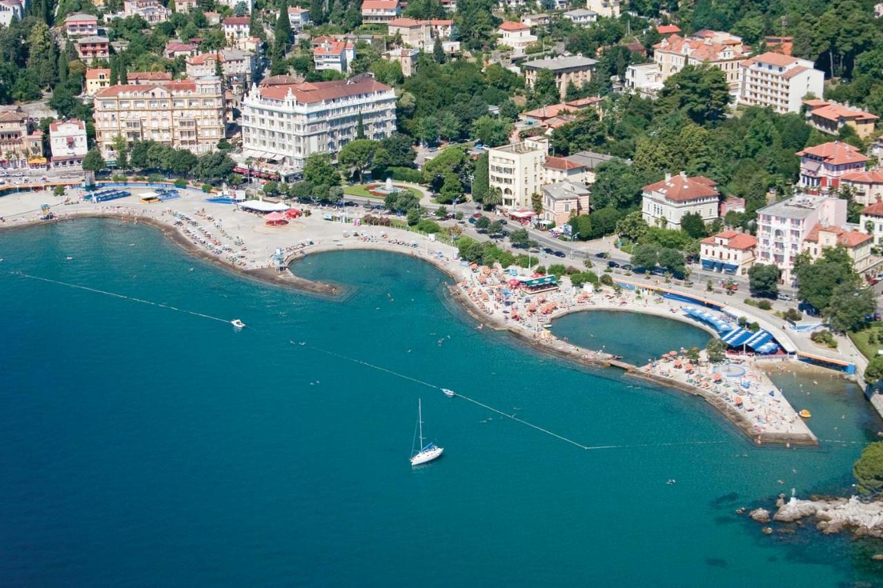 Apartments Anita Near Opatija With Private Parking ماتولي المظهر الخارجي الصورة
